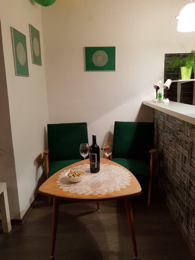 Apartment Frida โรวีน ภายนอก รูปภาพ