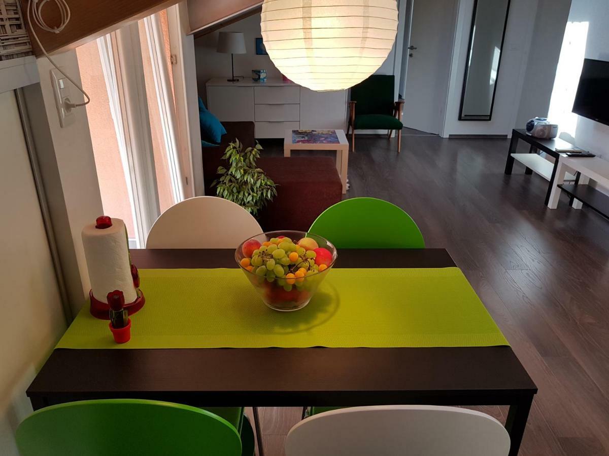 Apartment Frida โรวีน ภายนอก รูปภาพ